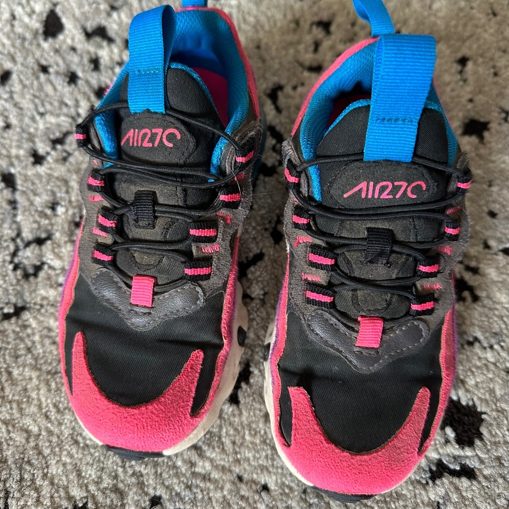 Girls Multicolor Nike Air 270s